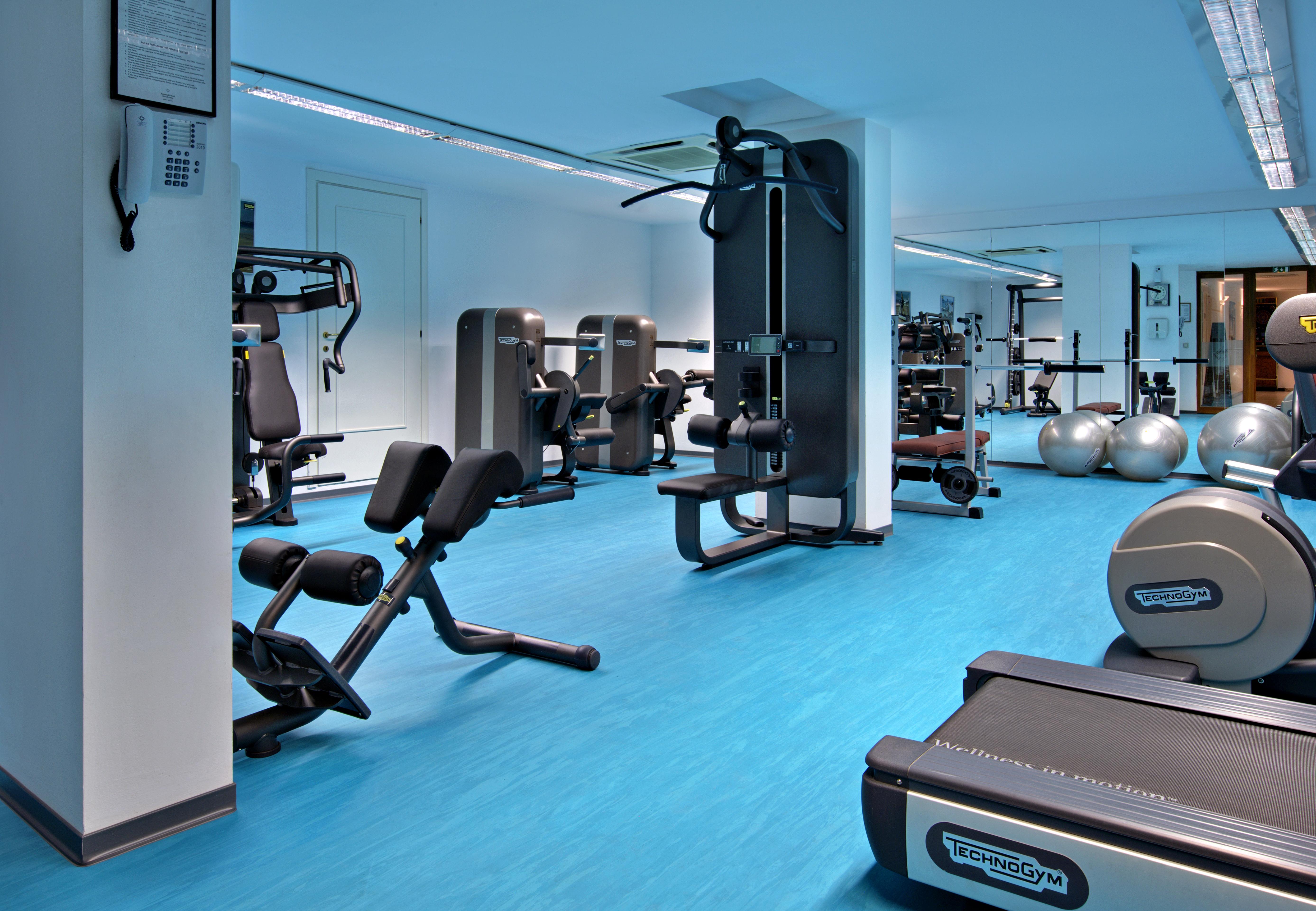 Kempinski Hotel Grand Arena Bansko Ngoại thất bức ảnh The gym at the InterContinental