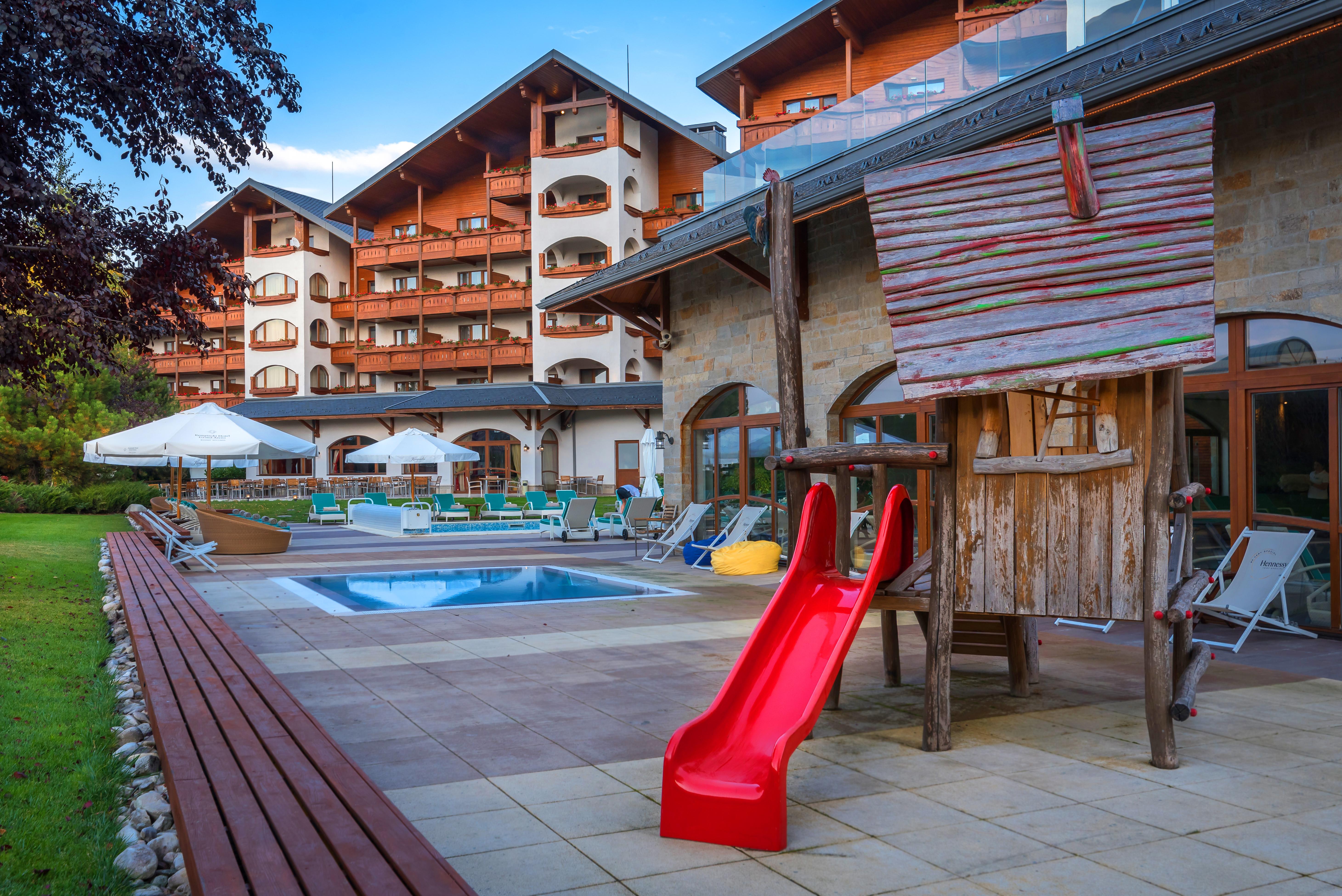 Kempinski Hotel Grand Arena Bansko Ngoại thất bức ảnh Club Med, Les Saisies, France