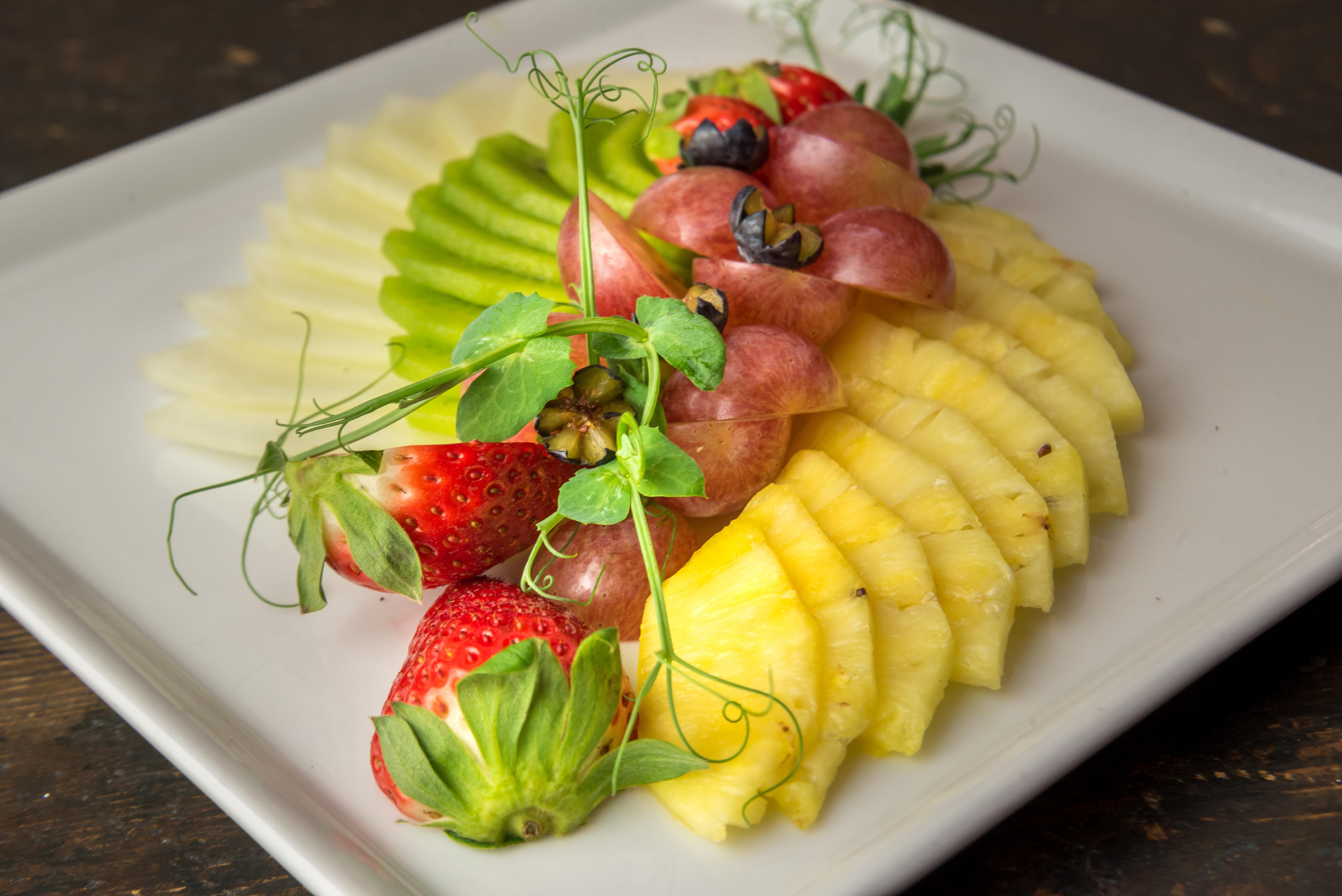 Kempinski Hotel Grand Arena Bansko Ngoại thất bức ảnh Fruit salad