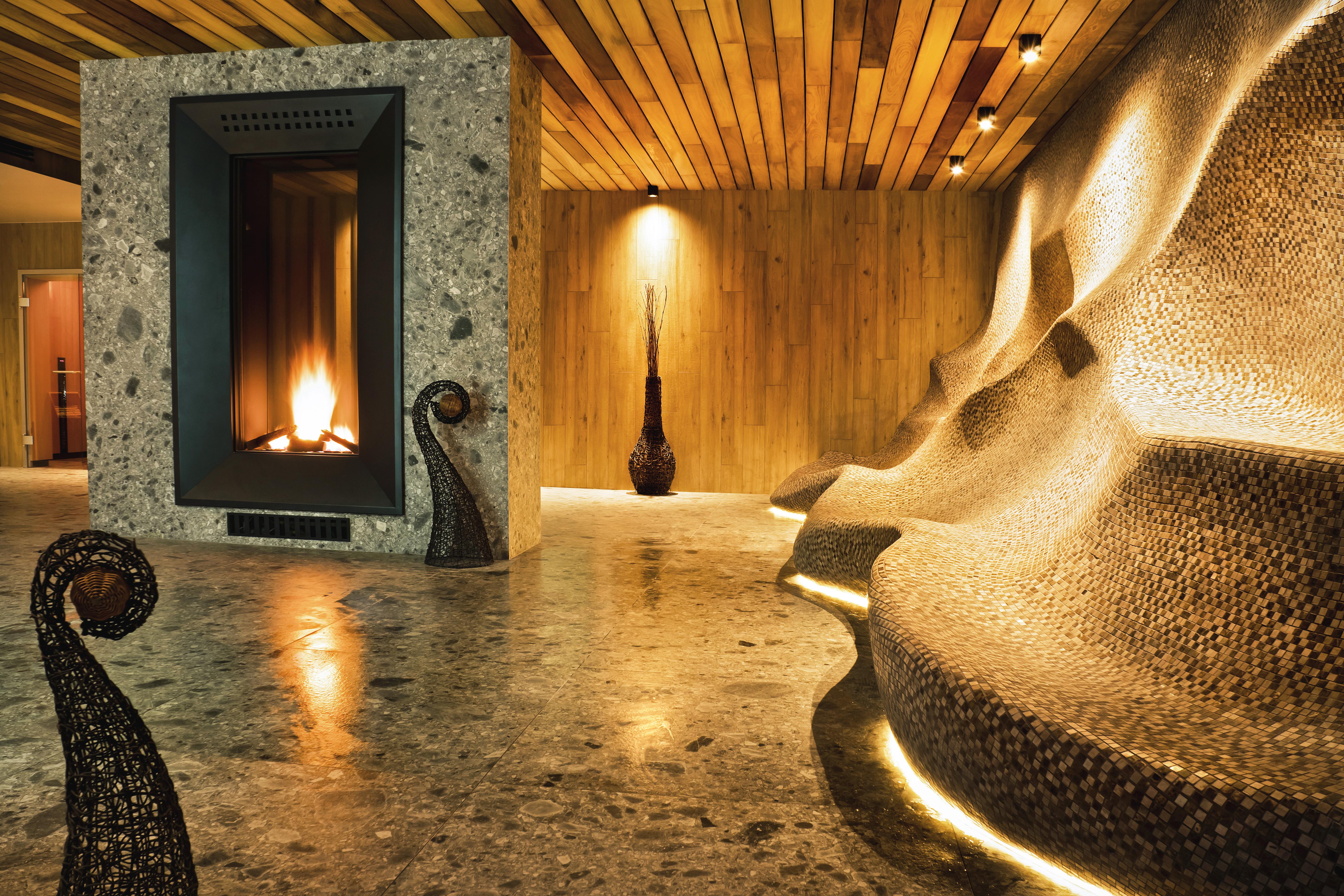 Kempinski Hotel Grand Arena Bansko Ngoại thất bức ảnh A modern spa